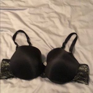 Cacique black lace push up bra with underwire